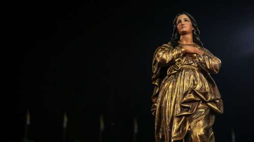 Les larmes d’une statue de la Vierge Marie « en pleurs » ont été testées, révélant une substance improbable