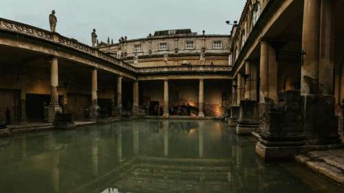 Les archéologues font une découverte exceptionnelle dans un bain romain en Espagne