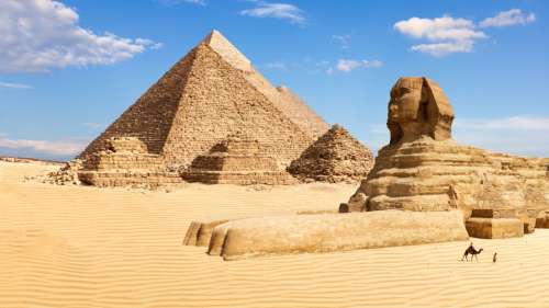 Les anciens Égyptiens plaisantaient sur la construction d’une pyramide par une prostituée