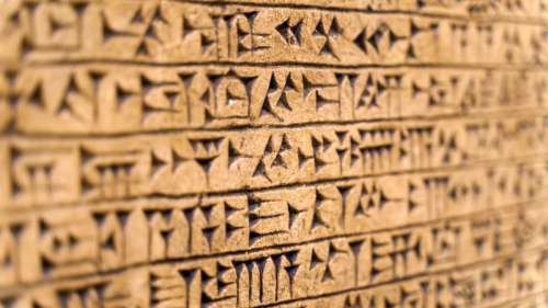 Le théorème de Pythagore découvert sur une tablette antérieure de 1 000 ans au savant grec