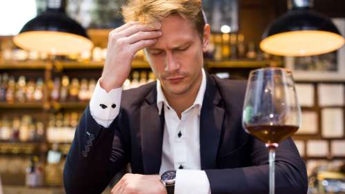 Le vin rouge vous donne mal à la tête ? Des scientifiques tentent d’expliquer ce mystère tenace