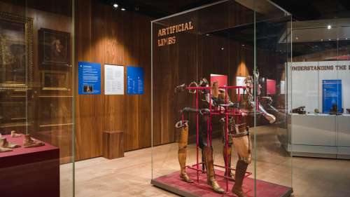 Exposition Medicine Man: le musée Wellcome Collection de Londres ferme une exposition d’histoire médicale «raciste et sexiste» |  Actualités Ents & Arts