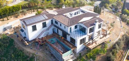 Justin Bieber et Hailey Baldwin se font construire la maison de leurs rêves : découvrez les images