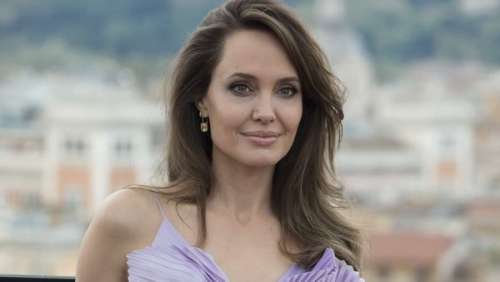 Angelina Jolie : son don surprise à deux enfants de six ans