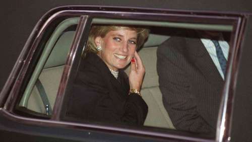 Lady Di : cette confidence à François Mitterrand sur les rumeurs d'infidélité de son mari