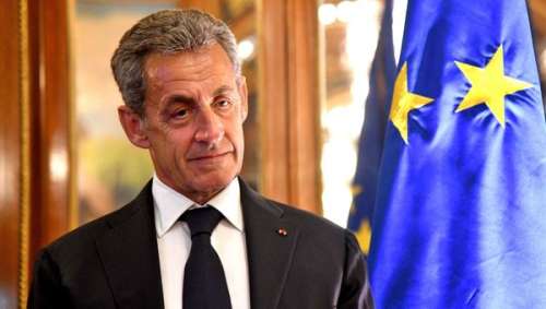 Nicolas Sarkozy : cette remarque cassante qu'il fait sur les tenues de ses visiteurs