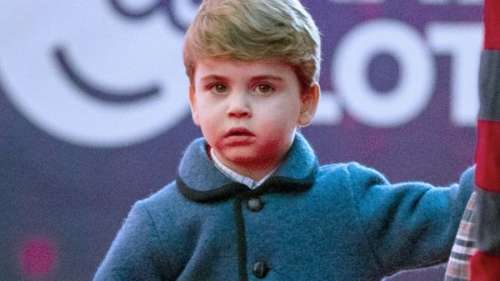 Le prince Louis pique l'une des vestes de son frère le Prince George