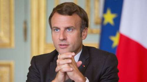 Emmanuel Macron positif au Covid-19 : le président va-t-il être à l'isolement pendant 7 jours ?
