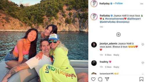Laeticia Hallyday : elle dévoile une photo avec son chéri, Jalil Lespert, et ses filles, Jade et Joy, pour Noël
