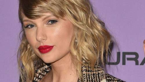 Grammy awards 2021 : que se sont dit Taylor Swift et Harry Styles, en grande conversation pendant la soirée ?