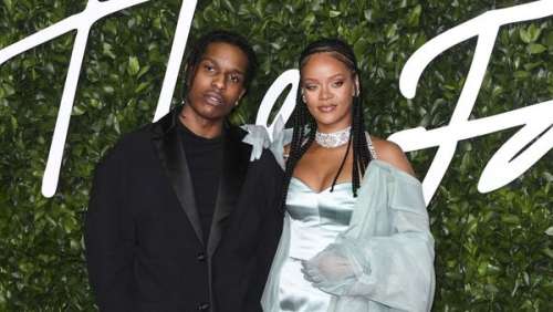 C'est officiel ! Rihanna et le rappeur A$AP Rocky sont en couple