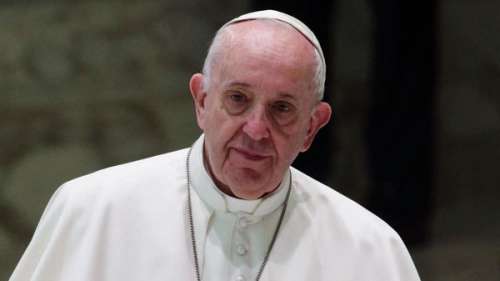 Le pape François a quitté l'hôpital après sa lourde opération