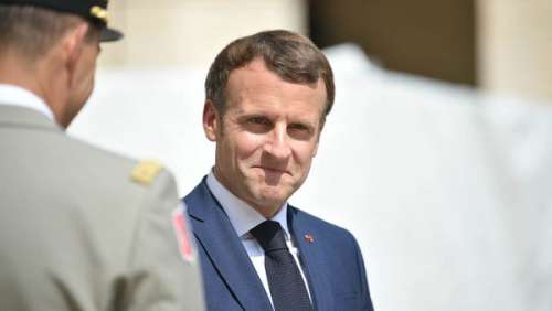 Emmanuel Macron : ce bouleversement discret de sa garde rapprochée au coeur de l'été