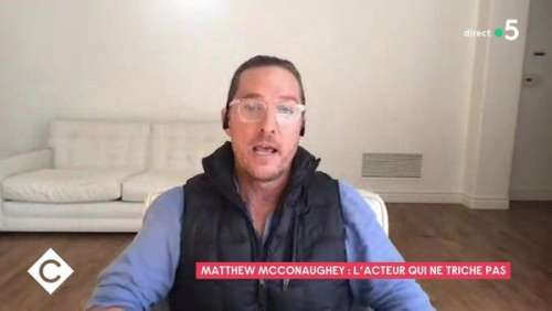 C à Vous : Matthew McConaughey opposé à l'interdiction des armes après le drame d'Alec Baldwin