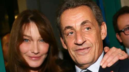 Carla Bruni dévoile une photo de sa lune de miel avec Nicolas Sarkozy pour leurs 14 ans d'amour
