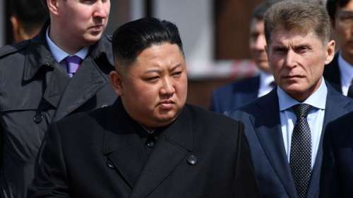 Surprise ! Kim Jong-un réapparaît après un mois d'absence