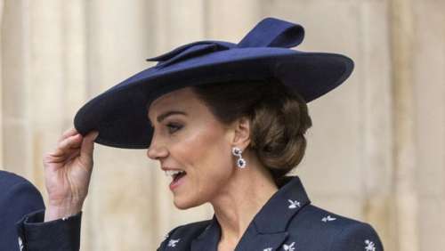 Kate Middleton sublime en bleu marine : cette infidélité à Alexander McQueen pour sa dernière sortie