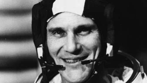 Ken Mattingly, astronaute qui a raté la mission Apollo 13 mais a aidé à ramener l’équipage à la maison, est décédé à 87 ans