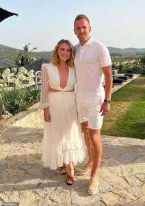 Katie, l’épouse de Harry Kane, partage des photos intimes de sa famille lors de ses vacances de luxe aux Bahamas