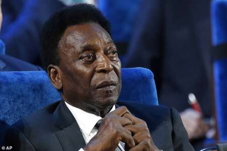 La légende du football Pelé “est transférée en soins palliatifs” à l’hôpital