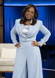 Quelle grosse quantité de déchets !  MAUREEN CALLAHAN qualifie Oprah de compagne malhonnête dont le spécial Ozempic était une publicité glorifiée de Big Pharma qui lui permettait de mentir sur les injections de perte d