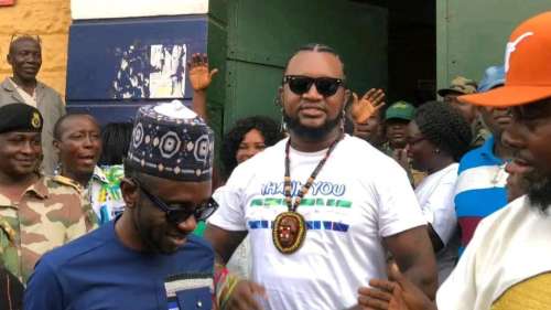 Un rappeur de Sierra Leone, qui purgeait une peine de neuf ans de prison, a été gracié