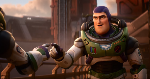 Une bande-annonce pour Lightyear, le film sur les origines de Buzz l'Éclair, avec Chris Evans
