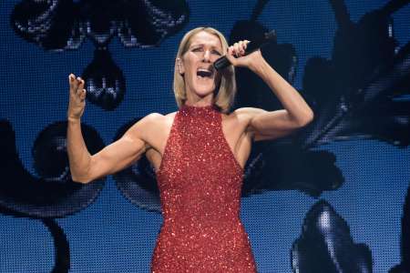 Céline Dion annonce qu'elle souffre d'un «trouble neurologique très rare» et reporte sa tournée