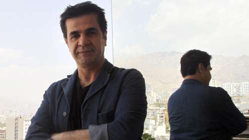 Mostra de Venise : Téhéran «nous voit comme des criminels», dénonce le cinéaste Jafar Panahi