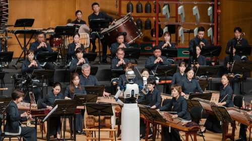 Une performance sans bug pour le robot maestro de l'Orchestre national sud-coréen