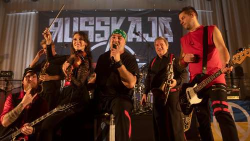 Russkaja, un groupe de musique «post-soviétique», annonce sa dissolution
