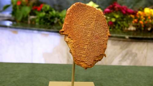 Une tablette de Gilgamesh, l'un des plus vieux manuscrits de l'histoire, restituée à l'Irak
