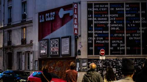 Le collectif occupant le cinéma La Clef à Paris expulsé ; le repreneur jette l'éponge