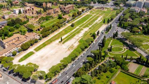 «Les monuments ne sont pas des stades»: des archéologistes romains appellent à la suspension des concerts au Circus Maximus