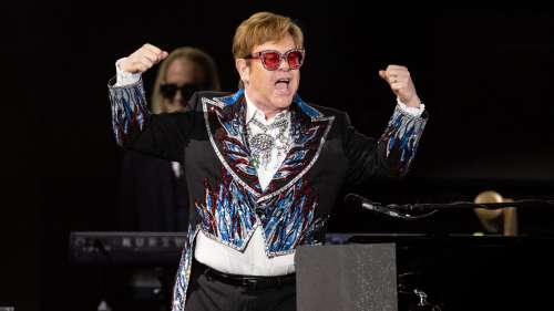 La tournée d'adieu d'Elton John bat tous les records en devenant la plus lucrative de l'histoire