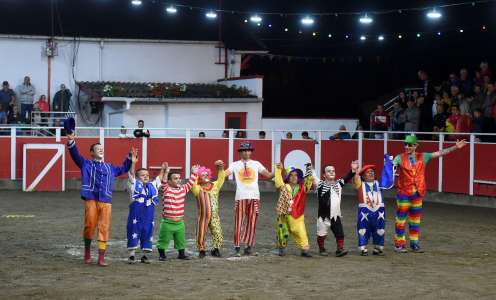 Interdit en Espagne, un spectacle avec des «nains toreros» est présenté dans les Landes
