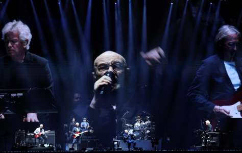 Genesis en concert : La Défense Arena vibre au son des retrouvailles et des adieux