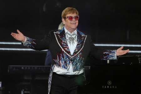 Concert émouvant à Los Angeles d'Elton John en tournée d'adieux