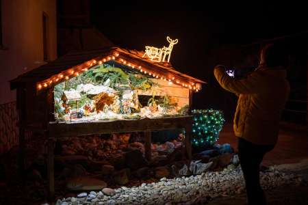 Banovci, le merveilleux village slovène des crèches de Noël