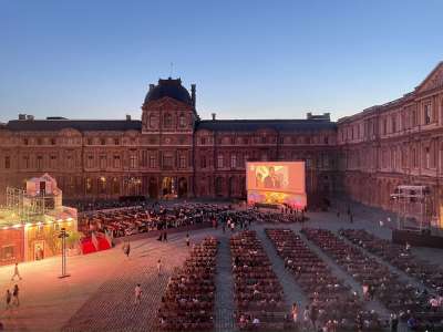 Les Affranchis, pizza napolitaine et spritz: le Louvre fait son festival en plein air