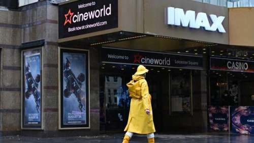 Cineworld ferme l'ensemble de ses 663 cinémas après le report du dernier James Bond No Time to Die