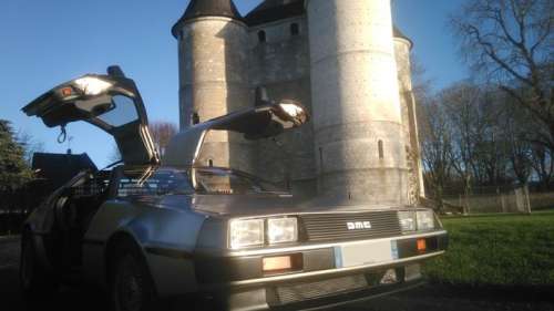 La DeLorean de Retour vers le Futur devient un objet de nostalgie... en Normandie