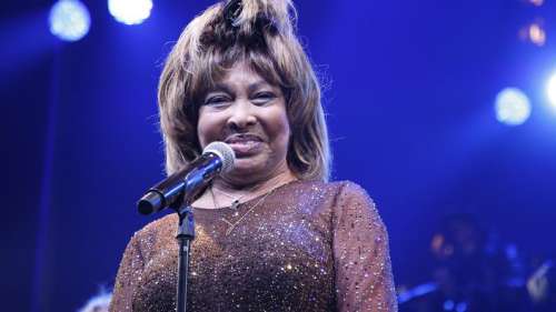 Dans un dernier adieu, Tina Turner revient sur sa terrible vie avec son ex-mari