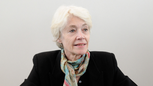 Françoise Hardy, gravement malade, se dit «proche de la fin» et défend l'euthanasie