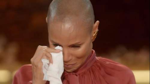 Jada Pinkett Smith, émue aux larmes, souhaite que Will Smith et Chris Rock se réconcilient
