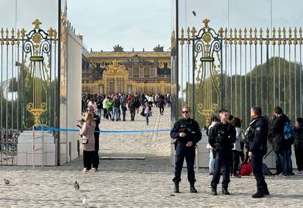 Le château de Versailles évacué pour la troisième fois depuis samedi