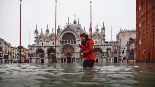 Venise noyée sous les eaux
