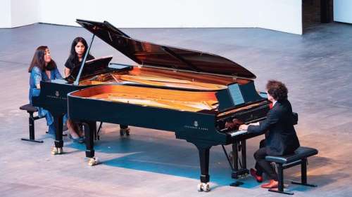 Les pianistes brésiliens enchantent La Roque-d’Anthéron