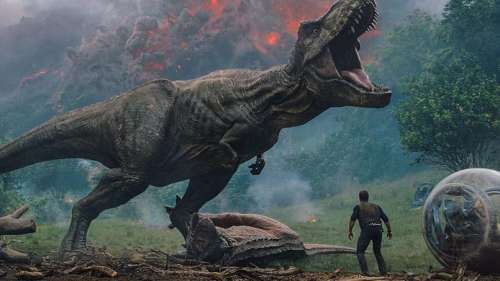 Box-office US : Jurassic World toujours en tête, Les Indestructibles 2 se défendent bien