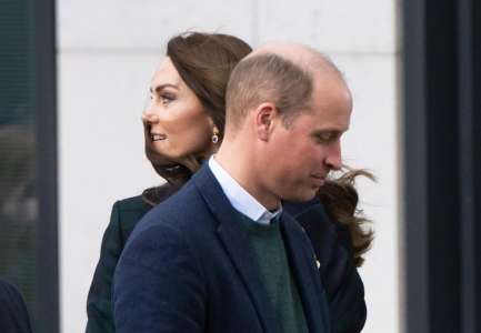 Le prince William ne répond pas aux questions sur Kate Middleton